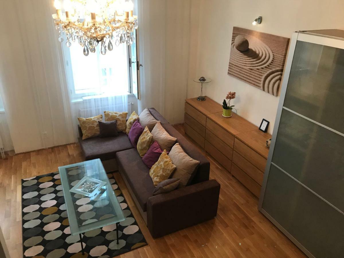 Apartment Glory Anglicka Praha Bagian luar foto