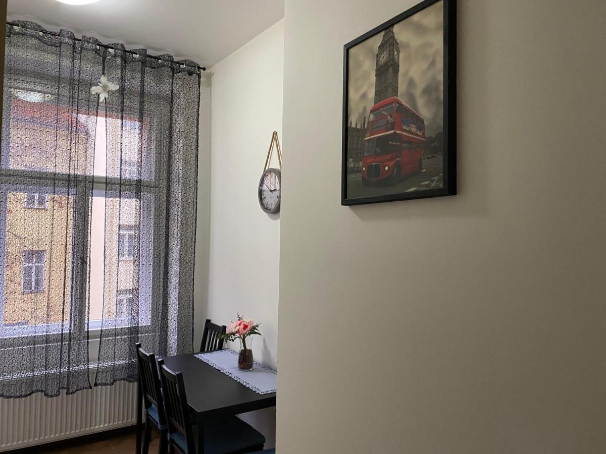 Apartment Glory Anglicka Praha Bagian luar foto